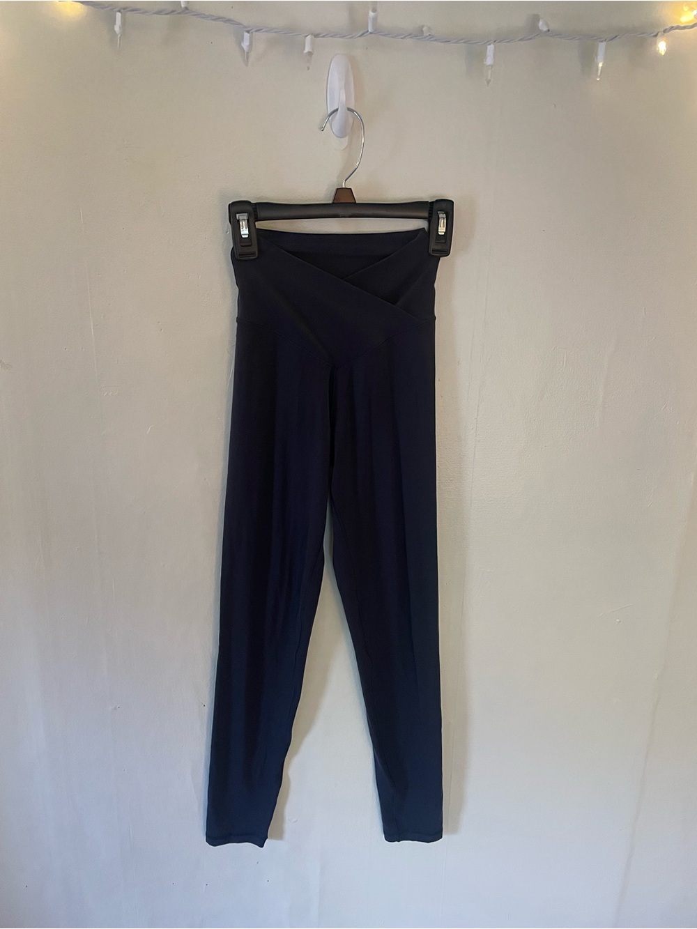 aerie Offline V-Waist Navy High-Rise Leggings Flattering Slimming Pilates Yoga - Picture 9 of 12